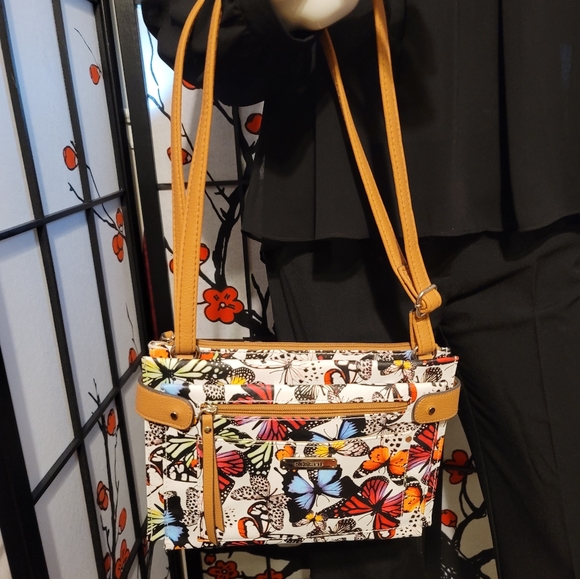 NEW NO TAGS "ROSETTI" LEATHER SMALL SATCHELL W/BUTTERFLY COLORFUL ART - Picture 2 of 9